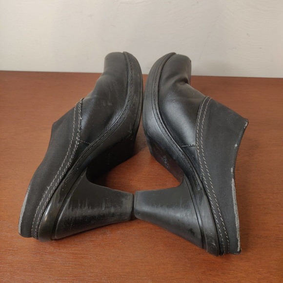 Sbicca Clogs Women's Shoes Black Leather Size 8.5 Block Heel Bow - Picture 4 of 8